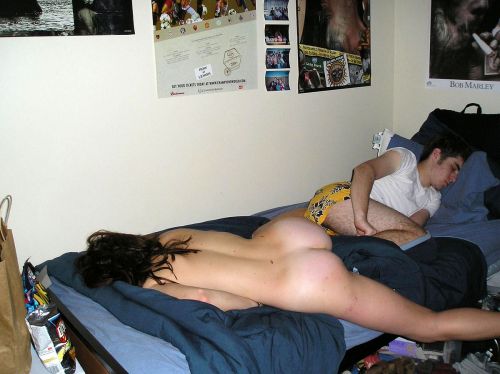裸族な外国人女性が巨乳やデカ尻丸出しで寝ている盗撮エロ画像 35枚 No.33