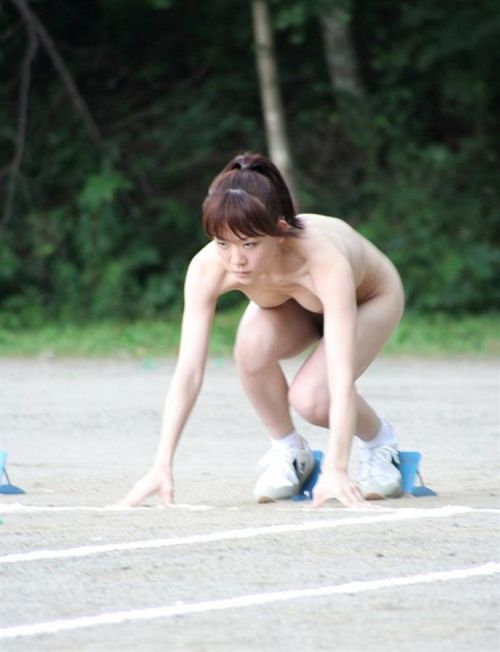 【全裸スポーツ】おっぱいマンコ丸出しでスポーツする女子アスリートｗｗｗ 36枚 No.11
