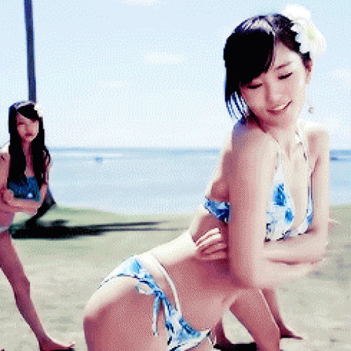 AKB48メンバーのイタズラや水着姿のハプニングおっぱいなGIF画像 37枚 No.23