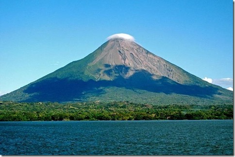 【世界の快道でイク！ニカラグア編】ニカラグア富士に愛された２つ目の運河の国のエロ美女達２３