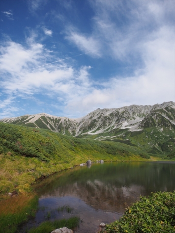ミドリガ池【立山 室堂】
